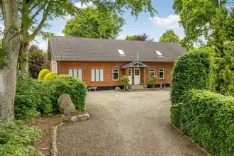 Villa på Asbo Byvej 11, 6622 Bække