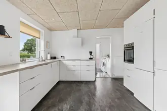 Villa på Idrætsvej 4, Biersted, 9440 Aabybro