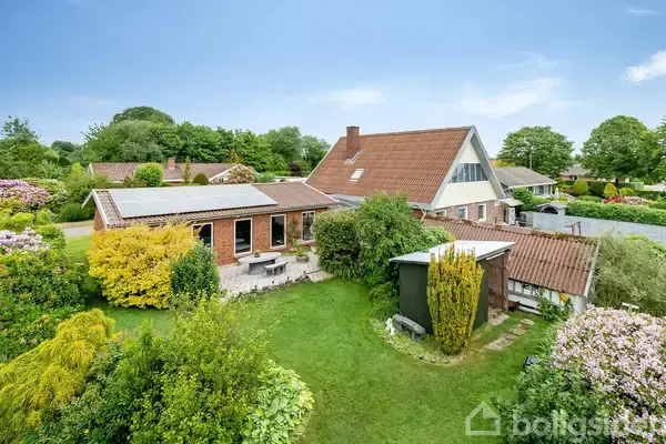 Villa på J.A. Petersens Park 12, 6093 Sjølund