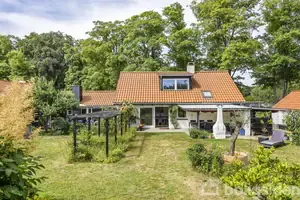 Villa på Alleen 18, 2850 Nærum
