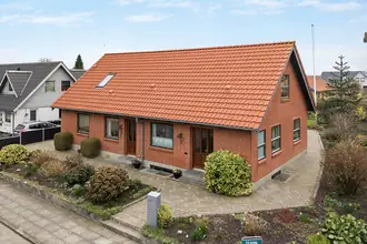 Villa på Asylgade 2, Snejbjerg, 7400 Herning