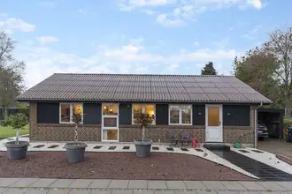 Villa på Stationsvej 16, 6622 Bække
