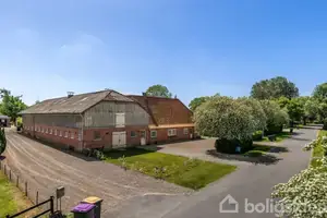 Landejendom på Sønderbækvej 11, 6270 Tønder