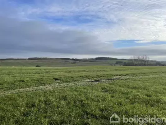 Helårsgrund på Trillbakken 24, 9240 Nibe