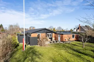 Villa på Elmevej 21, 9982 Ålbæk