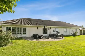 Villa på Hermelinvej 2, 4690 Haslev