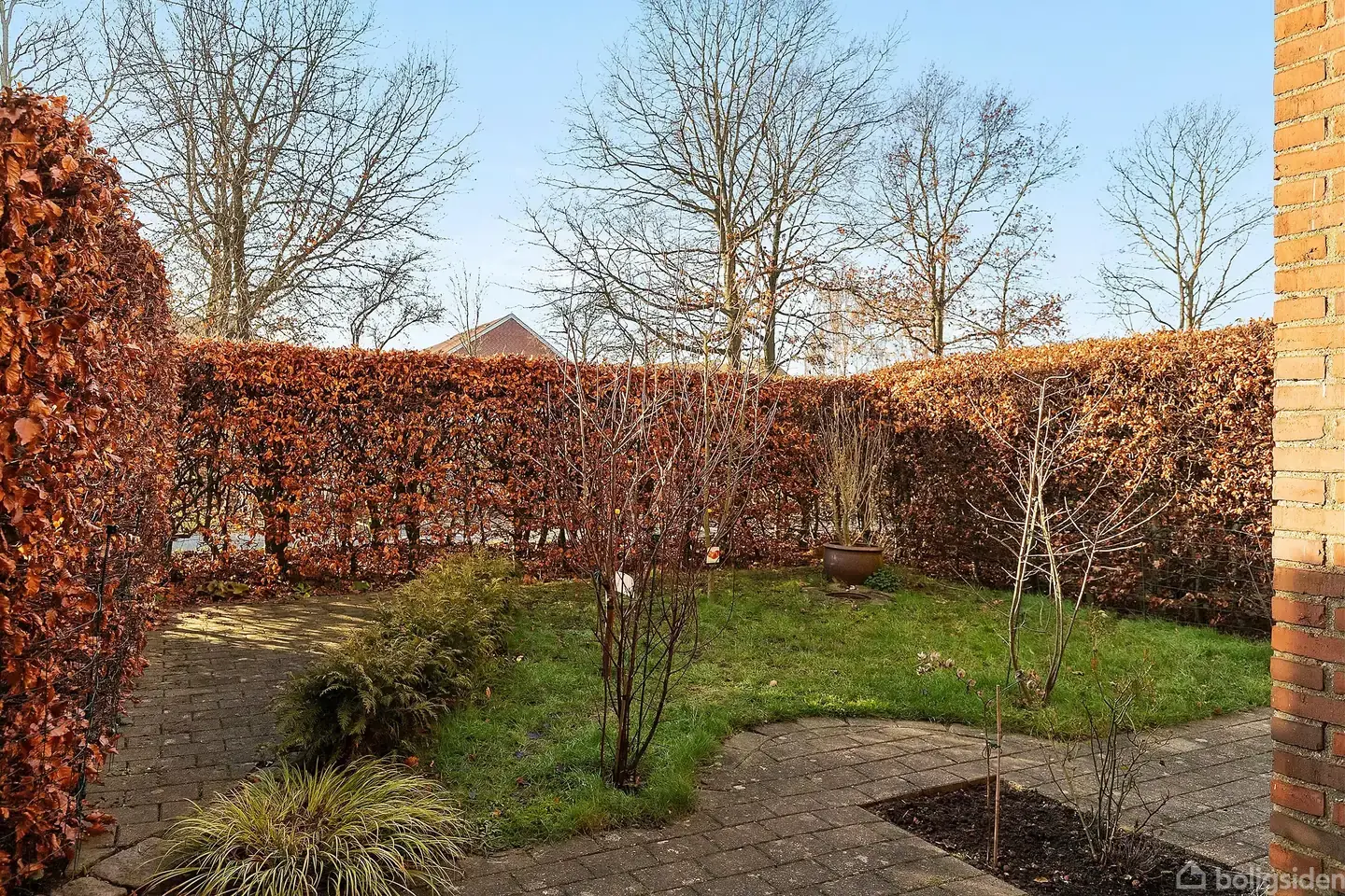 Lys, luft og ugeneret idyl på Skejbygårdsvej