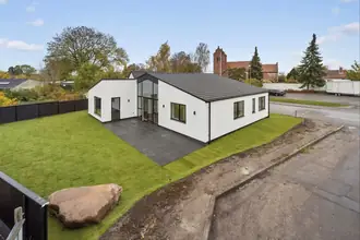 Villa på Hovedgaden 19, 3310 Ølsted