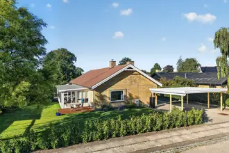 Villa på Humlevej 8, 4040 Jyllinge