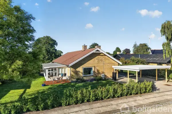 Villa på Humlevej 8, 4040 Jyllinge