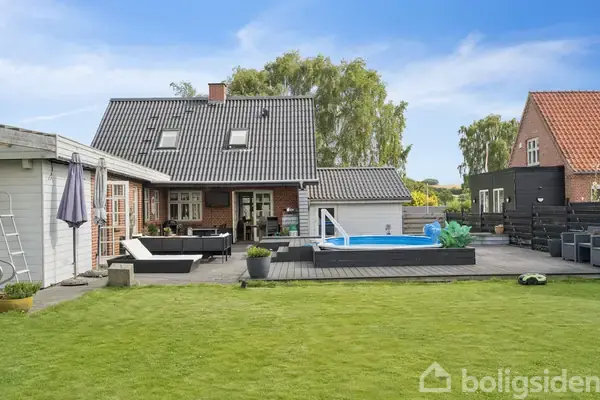 Villa på Sallvej 16, 8881 Thorsø