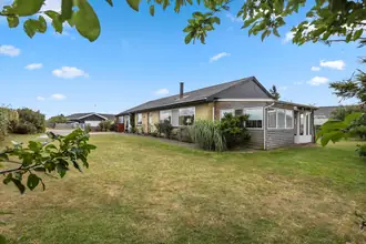 Villa på Mølgårdsvej 9, 9480 Løkken