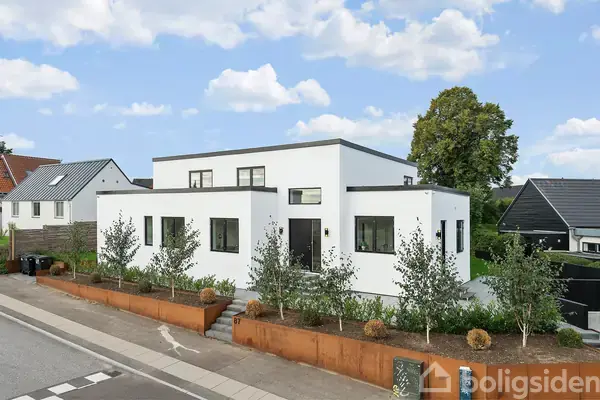 Villa på Dronning Sofies Vej 87, 4000 Roskilde