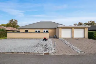 Villa på Ligustervej 8, 9700 Brønderslev