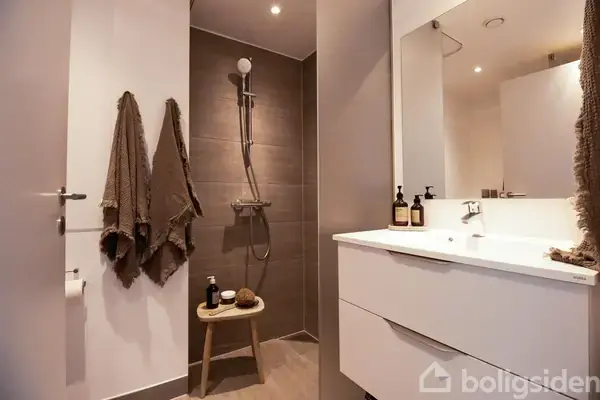 Ejerlejlighed på Vilhelm Ehlerts Alle 19B, st. tv., 8800 Viborg