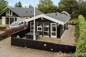 Fritidsbolig på Hallumvej 10, 6710 Esbjerg V