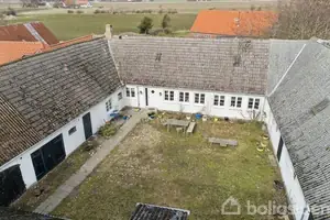 Villa på Maarup Hovedgade 28, 8305 Samsø