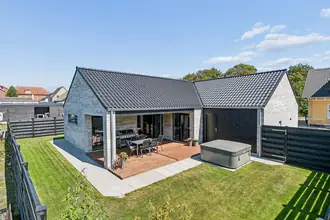 Villa på Skolegade 7, 9700 Brønderslev
