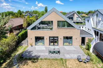 Villa på Skovlyvej 12A, 2690 Karlslunde