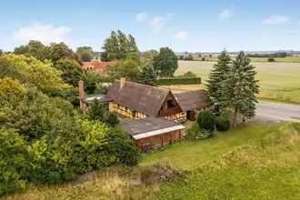 Villa på Nykøbingvej 246, Nr Ørslev, 4800 Nykøbing F