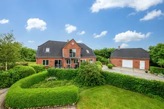 Villa på Lille Ulfkærvej 1, Velling, 6940 Lem St
