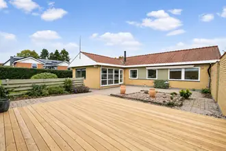 Villa på Rugmarken 86, 8520 Lystrup