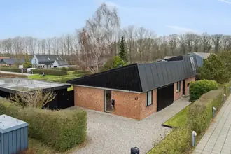 Villa på Eghovedvej 57, 8340 Malling