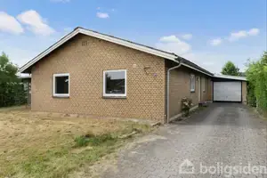 Villa på Blichersvej 8, 8723 Løsning