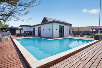 Villa på Lærkevænget 8, 2680 Solrød Strand