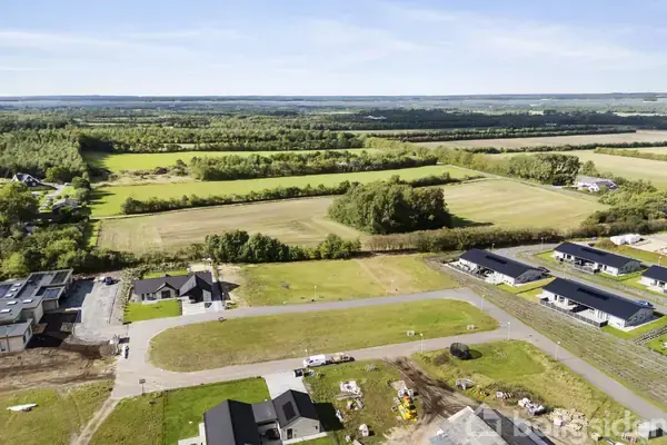 Helårsgrund på Hedelunden 4, 7330 Brande