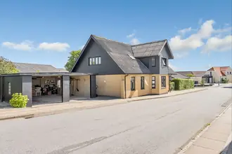 Villa på Hæsumvej 10, 9530 Støvring