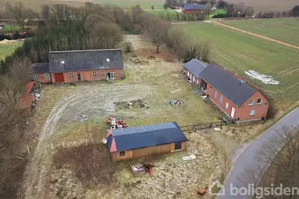 Landejendom på Bounum Skolevej 15A, 6800 Varde