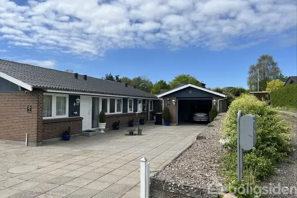 Villa på Højgaardsvej 1, 8300 Odder