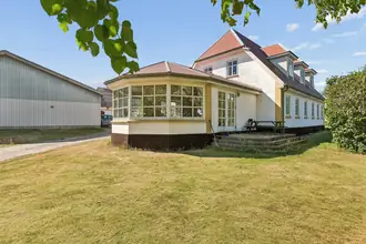 Landejendom på Kammerherrevej 10, 9240 Nibe