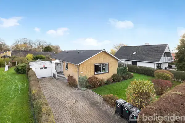 Villa på Blåbærvej 16, 8471 Sabro