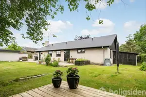 Villa på Stokbrovej 65, 8520 Lystrup