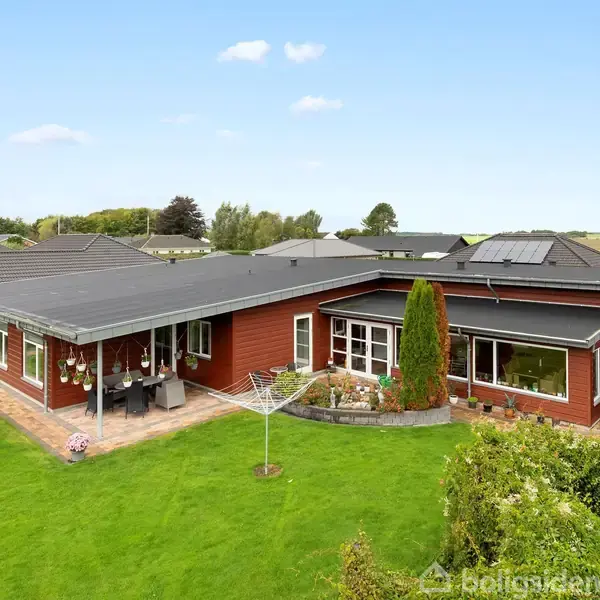 Villa på Vangen 8, 8981 Spentrup