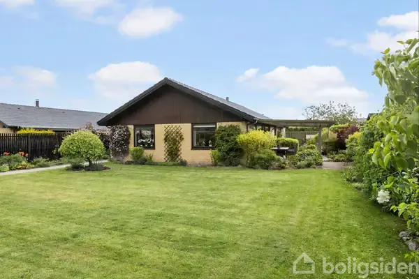 Villa på Nørrebred 82, 2625 Vallensbæk