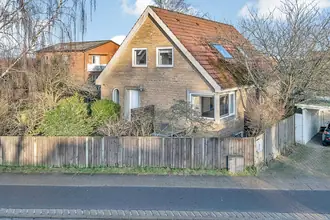 Villa på Tørholmsvej 60, 9800 Hjørring