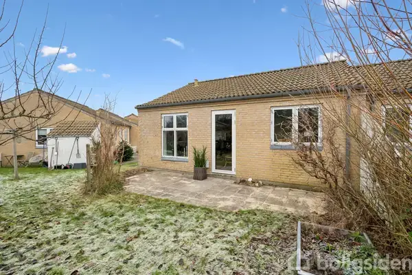 Rækkehus på Kamillevej 1E, 8680 Ry