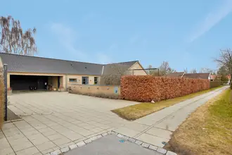 Villa på Østerby Allé 37, 8310 Tranbjerg J
