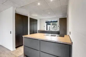Villa på Klintevej 9, Klokkerholm, 9320 Hjallerup