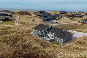 Fritidsbolig på Hannesvej 11, 9480 Løkken