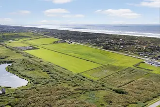 Landejendom på Houvig Klitvej 14, Houvig, 6950 Ringkøbing