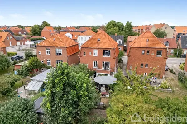 Villa på Østerbrogade 78, 4800 Nykøbing F