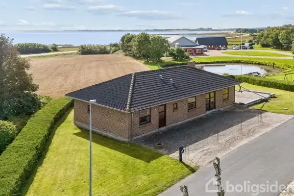 Villa på Strandvænget 8, 7900 Nykøbing M