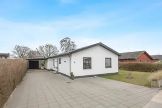 Villa på Syrenvej 14, 9310 Vodskov