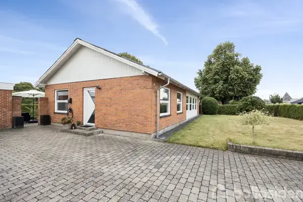 Villa på Borgergade 8, 9362 Gandrup