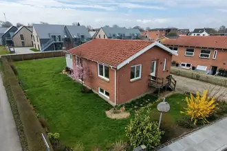 Villa på Kirkegade 12, 7171 Uldum