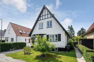 Villa på Aarestrupsvej 17, 5230 Odense M